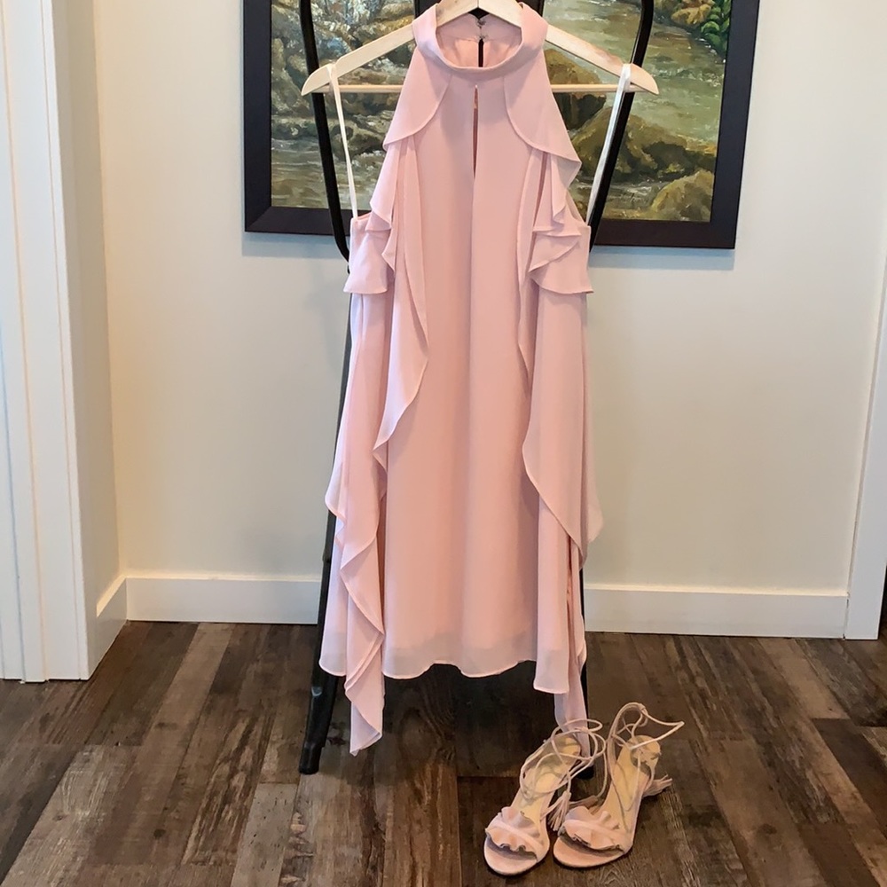 BCBGeneration Ruffled Dress💗